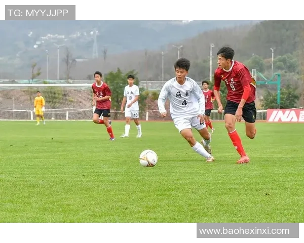 重庆足球队与上海足球队赛后复盘分析比赛经验与战术调整探讨